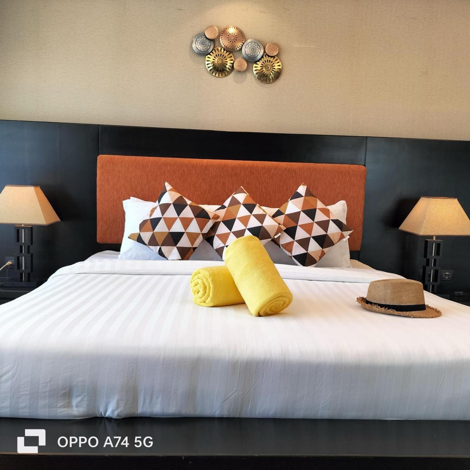 Modern 2-Bedroom Condo In Kamala Near The Beach Exterior foto